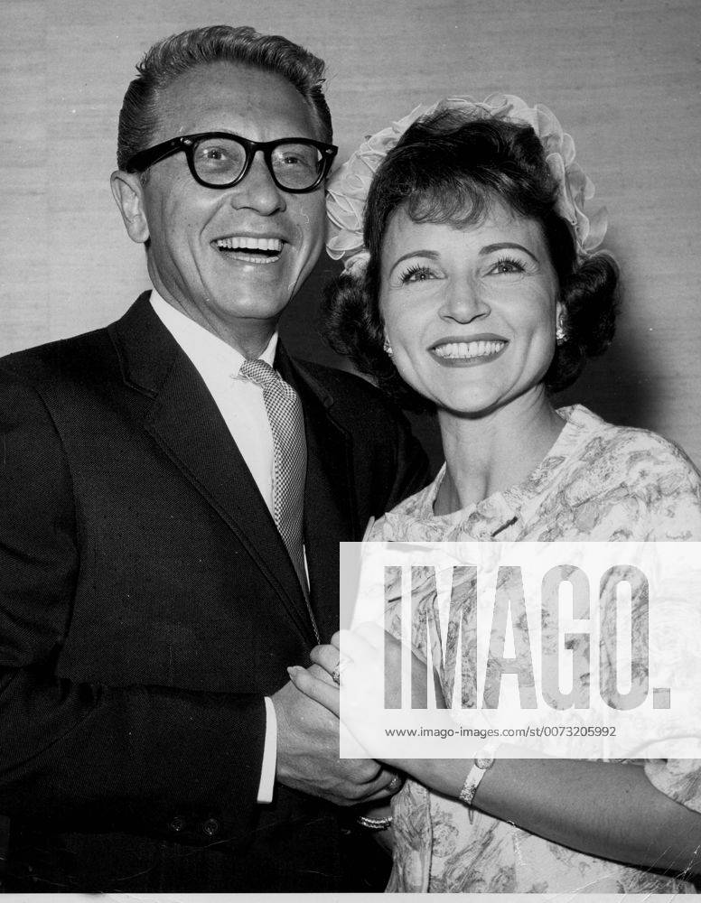 Dec. 03, 1965 ALLEN LUDDEN and BETTY WHITE were married in Las Vegas in 1963. Picture c