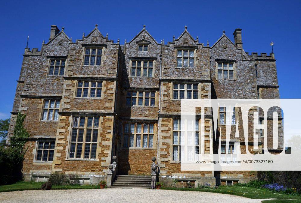 Chastleton House, Jacobean country house and gardens, situated at ...