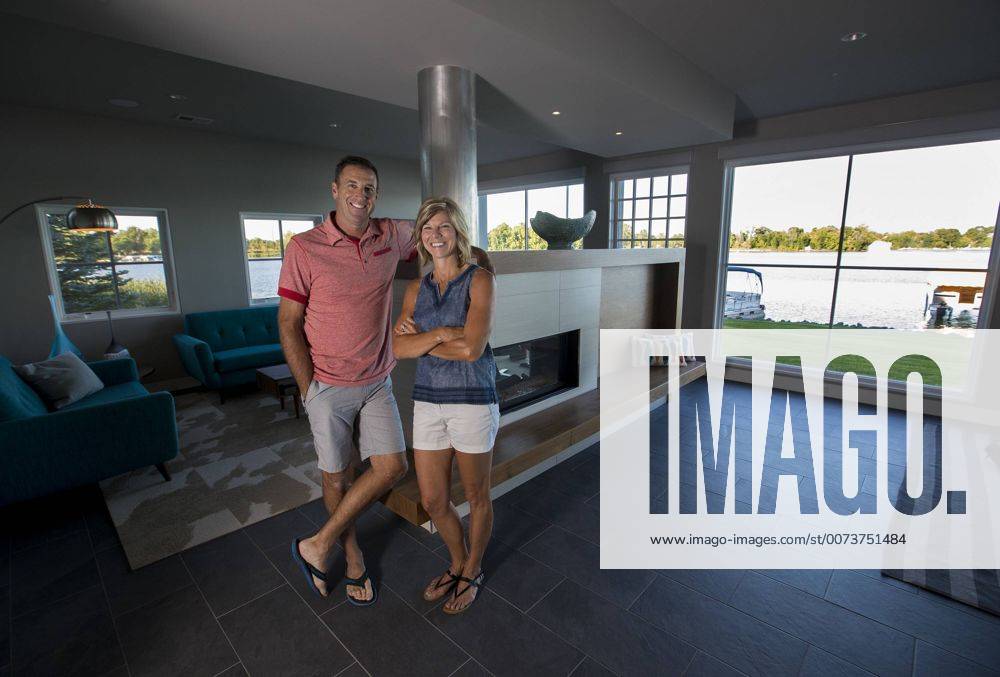 August 31, 2016 Lindstrom, MN, USA Owners Angie and Lenny Koch in