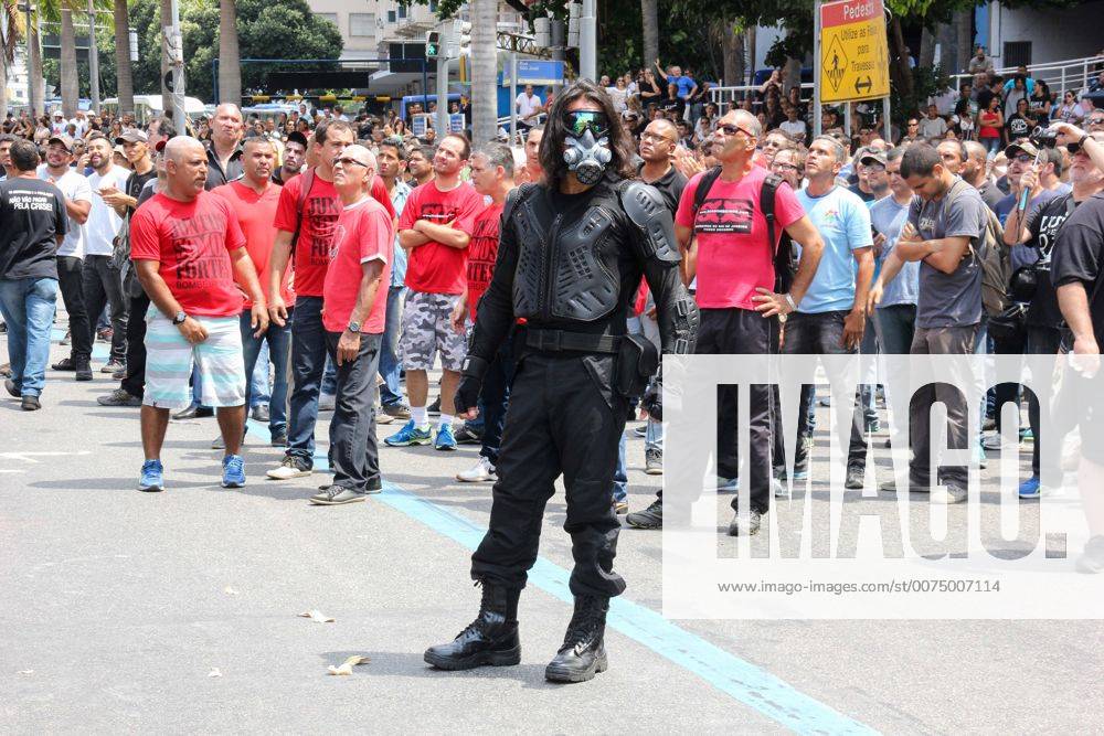 November 29, 2016 - Rio De Janeiro, Brazil - On another day of protests ...