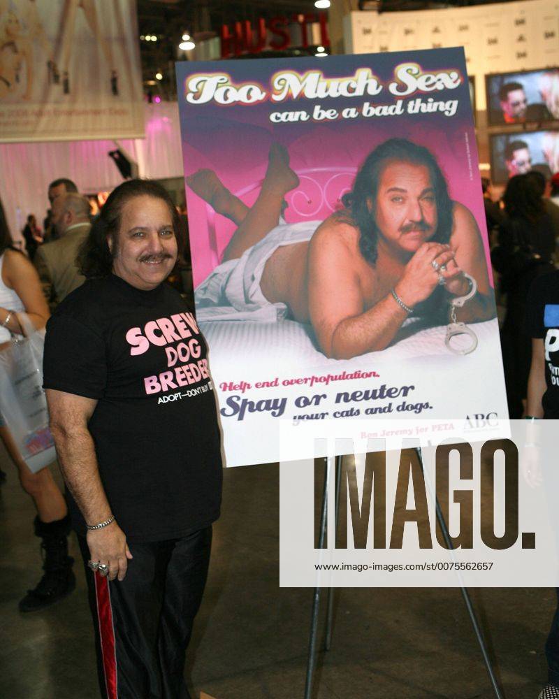 Jan 08, 2008 - San Diego, California, USA - RON JEREMY appeared at the AVN  Adult Entertainment Expo