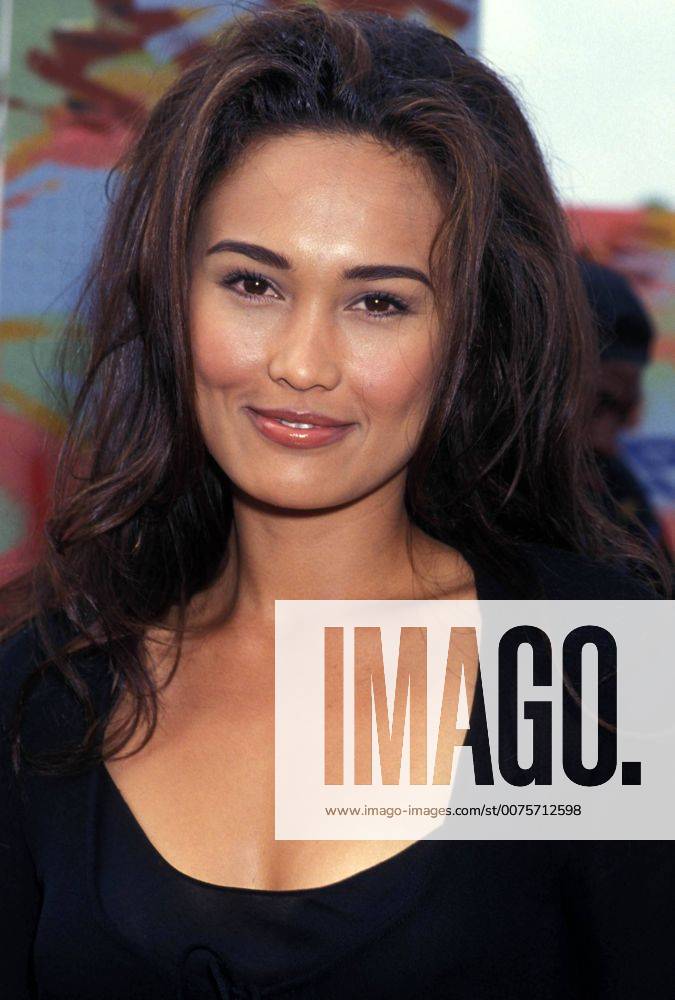 June 21, 2007 L6144LR.TIA CARRERE. LISA ROSE PHOTOS ZUMAg