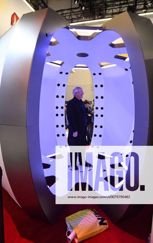 Jan 6, 2017. Las Vegas NV. Canon shows their new Solidiphy studio that