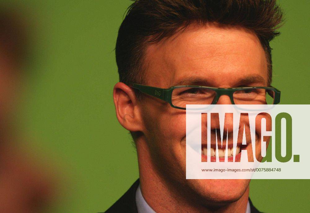 Sep 24, 2007 Wallingford, CT, USA MICHAEL BUCKLEY recording What