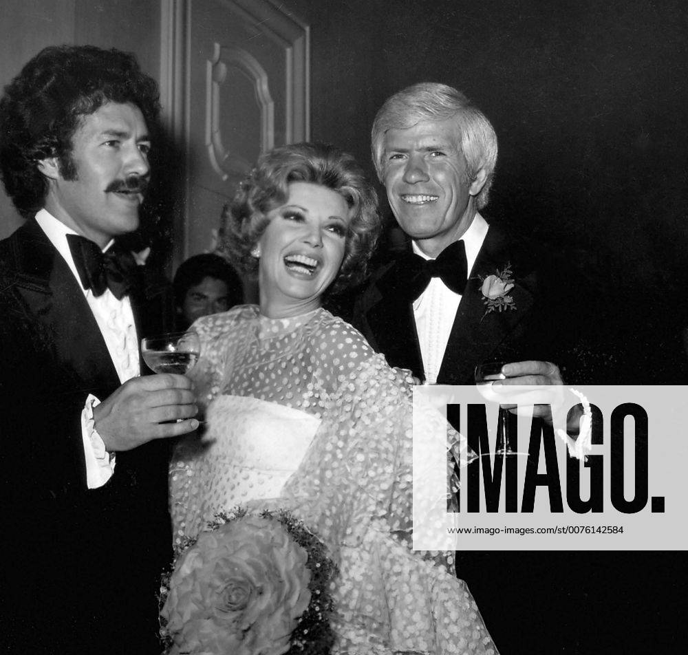 Dec. 13, 2007 - ALEX TREBEK, RUTA LEE AND WEBSTER LOWE. PHOTOS - ZUMAg