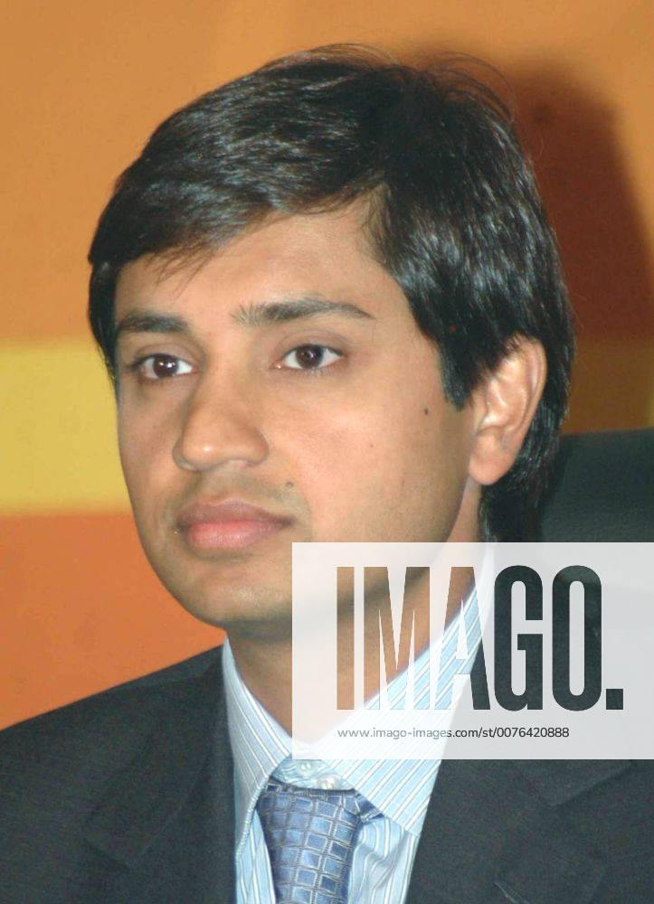 Jul 07, 2006; New Delhi, INDIA; Indian-born steel magnate LAKSHMI