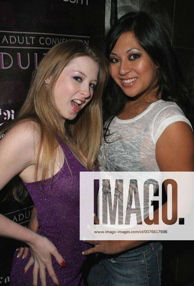 Feb Hollywood Ca Usa Sunny Lane And Gianna Lynn At The Naughty And Nice Party To