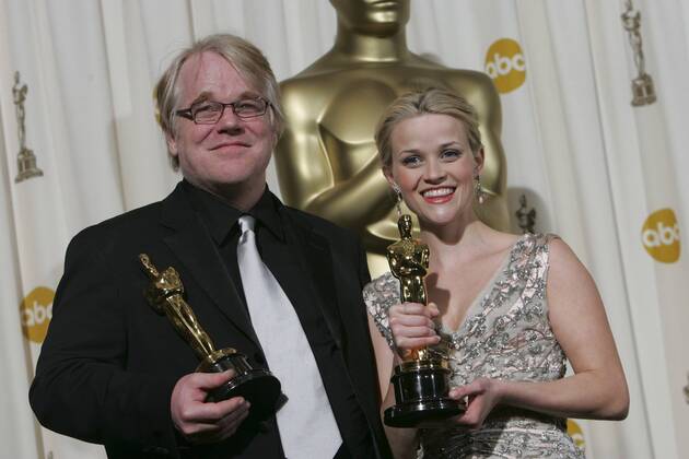 Hollywood, CA, USA - Best Actress winner Reese Witherspoon poses with ...
