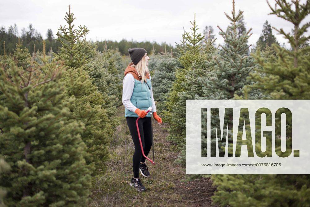 November 25, 2016 Spokane, Washington, USA Courtney Conklin and