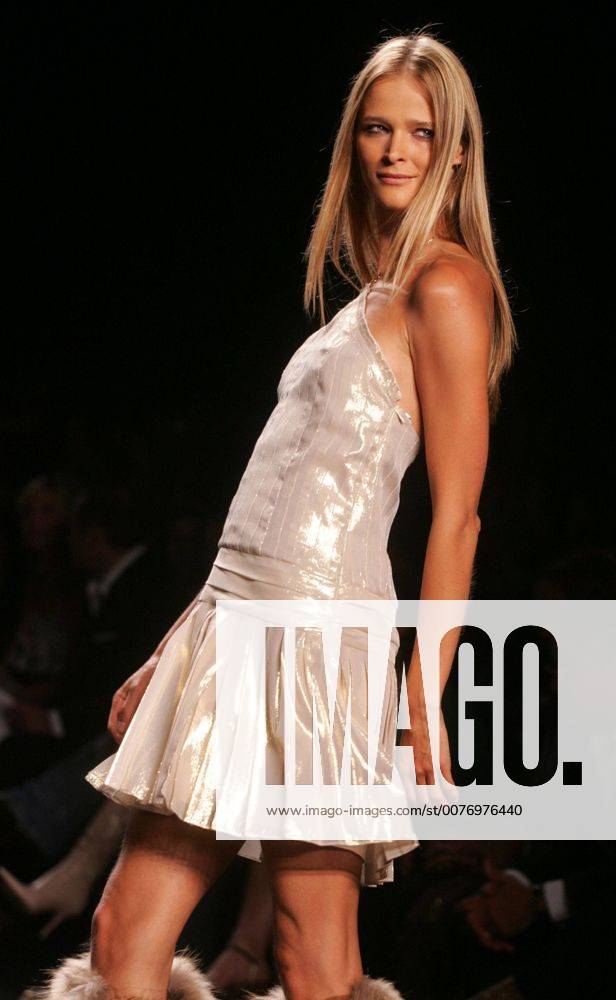 Sep 16, 2005; New York, NY, USA; Model CARMEN KASS walks the runway at the  Fashion