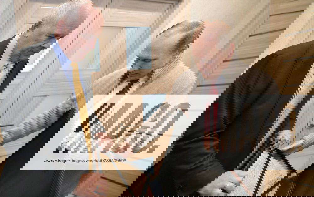 MOSCOW, RUSSIA MAY 8, 2017 Rostec CEO Sergei Chemezov (L) and Russia