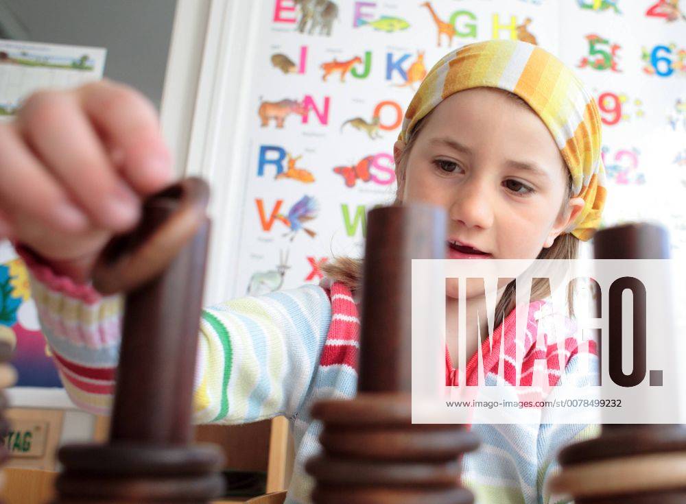 Montessori Kita in Berlin . Montessori Kindergarten . Berlin , 19.04.