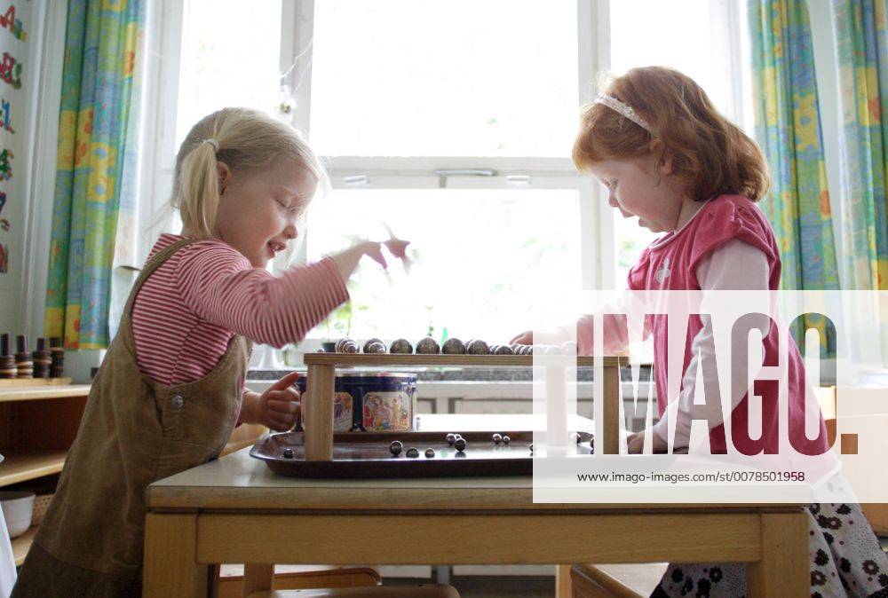 Montessori Kita in Berlin . Montessori Kindergarten . Berlin , 02.07.