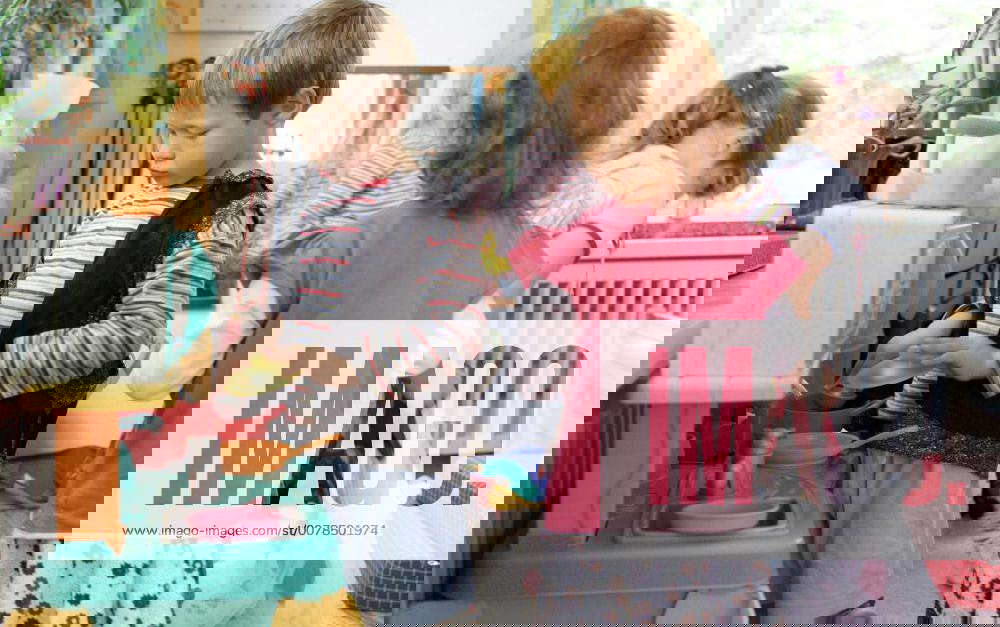 Montessori Kita in Berlin . Montessori Kindergarten . Berlin , 02.07.