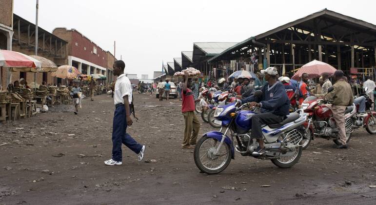 Strassenszene in Goma, Kongo . Street screnery in Goma, Congo . 11.01. ...