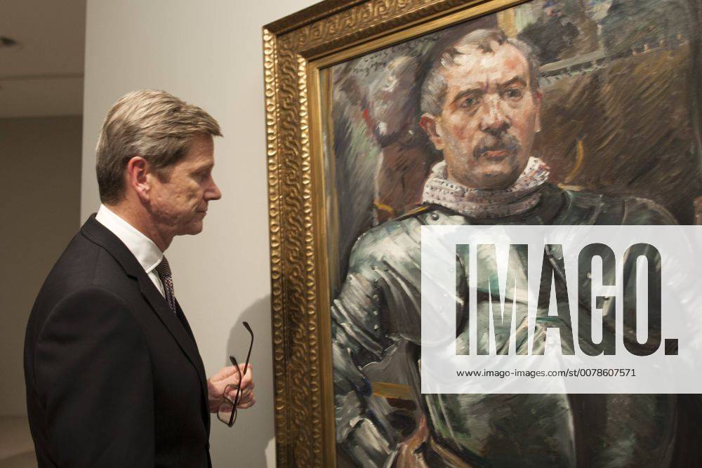 Außenminister Westerwelle Vor Einem Bild Von Lovis Corinth Selbstportrait In Ruestung In Der