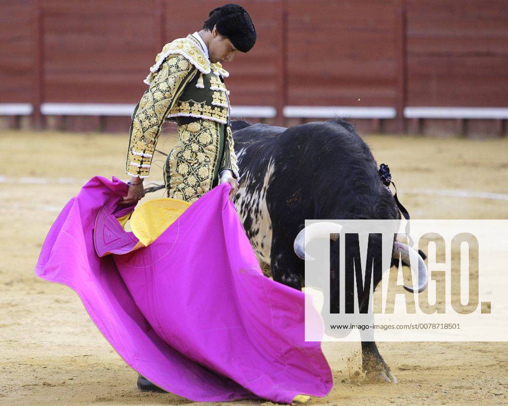 The bullfighter Roca Rey face his bulls during the third round of the ...