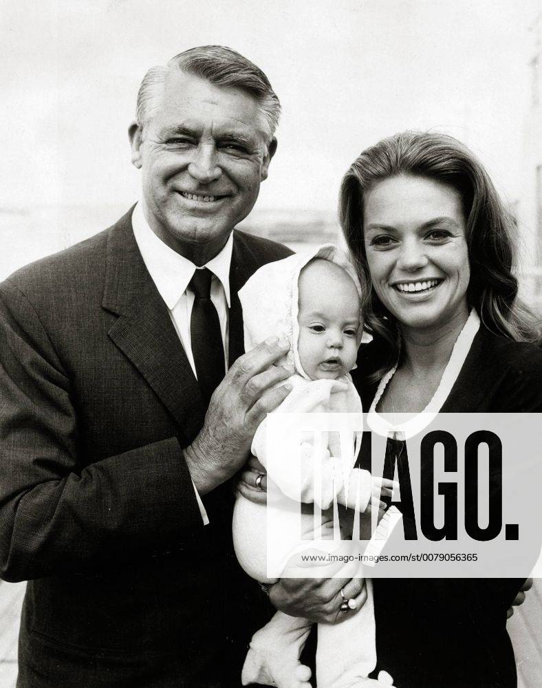 Cary Grant with his fourth wife Dyan Cannon and their baby daughter ...