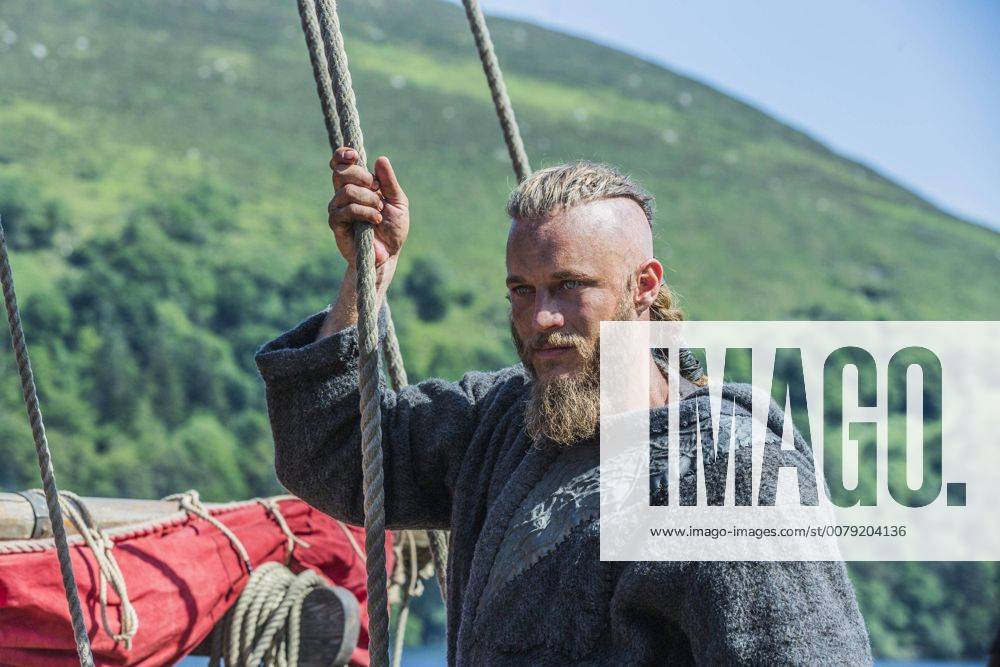 travis fimmel vikings season 2