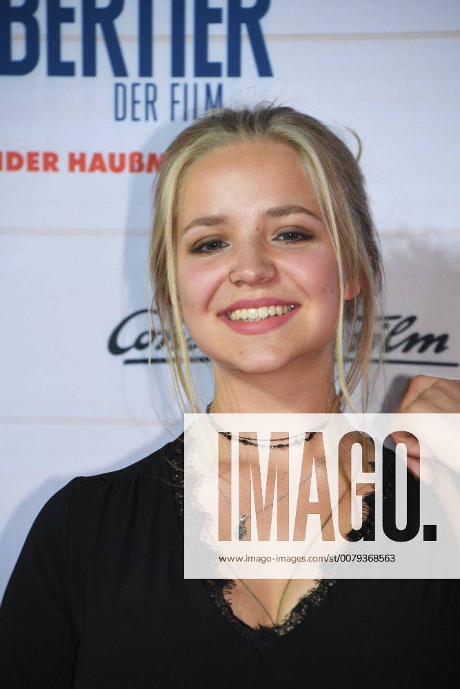 Neele Marie Nickel Premiere Das Pubertier - Der Film Mathäser