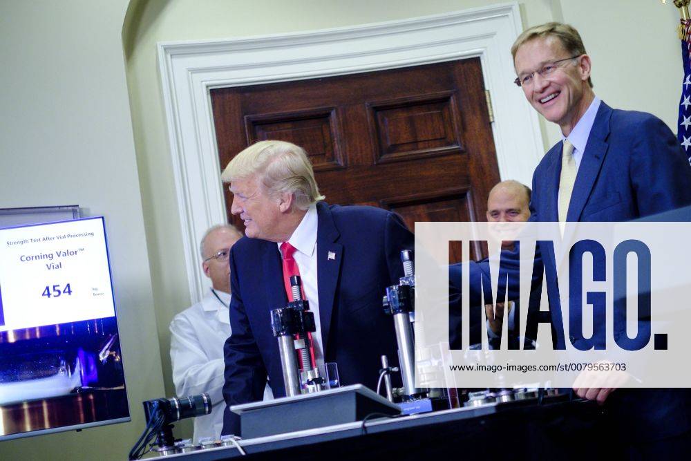 As part of the White House s Made in America week, Wendell Weeks, CEO