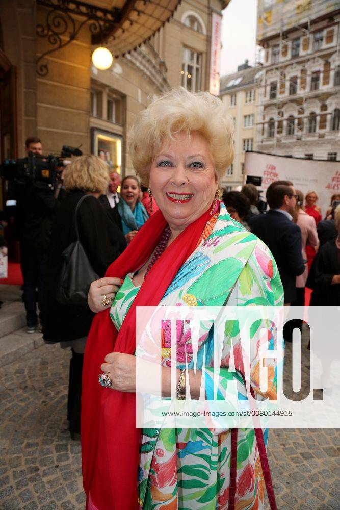Premiere I at from Austria Vienna Raimundtheater 16 09 2017 Birgit