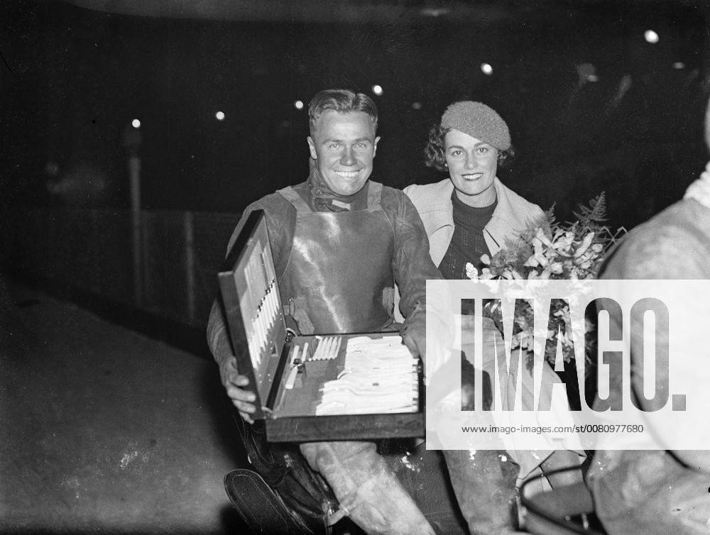 Speedway riders take bride on ceremonial drive around West Ham Track ...