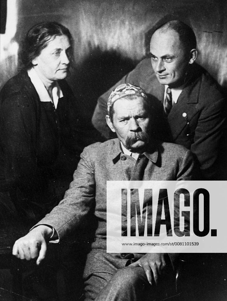 Gorky with his wife and son. Maxim Gorky (Alexei Maximovich Peshkov ...