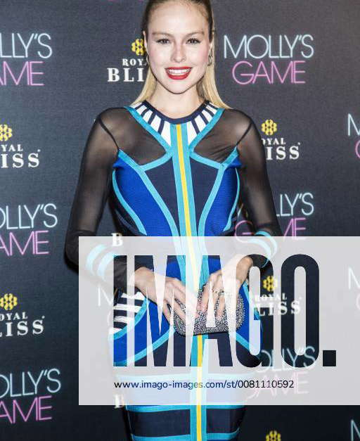 PREMIERE MOLLYS GAME, Esmeralda Moya Cordon Press MikelxMASA