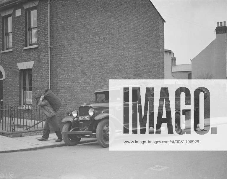 Gillingham Cooperative Society coal merchants making a delivery . 1938