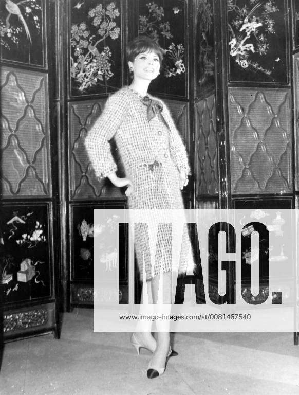 Museum Chanel Haute Couture 1960 Coco Elizabeth Taylor Tweed Jacket Skirt  Suit  eBay