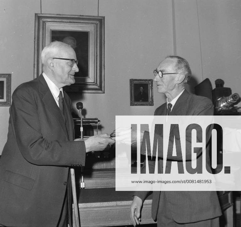 PROFESSOR F A VENING MEINESZ WITH PROFESSOR BULMAN IN LONDON ; 24 APRIL