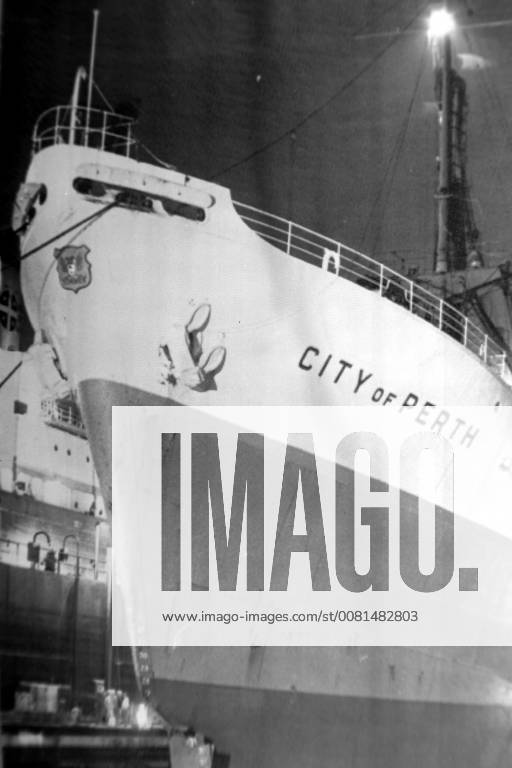 SHIPS CITY OF PERTH AFTER COLLISION WITH CARGO SHIP IN NEW YORK ; 8 MAY