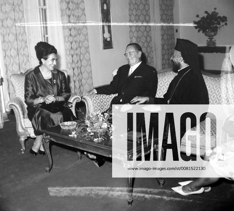PRESIDENT JOSIP BROZ TITO WITH WIFE IN NICOSIA, CYPRUS WITH MAKARIOS ; 18 OCTOBER