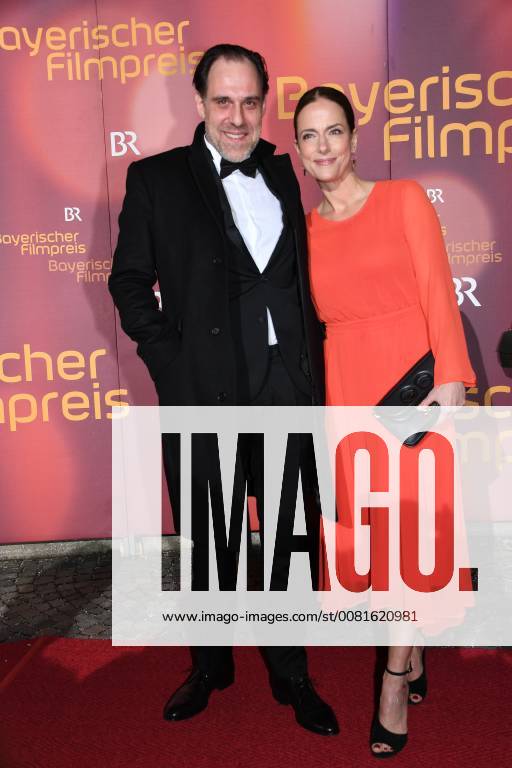Claudia Michelsen mit Thomas Loibl Verleihung des BayerischenFilmpreis Preis, Auszeichnung, Ehrung P Claudia Michelsen mit Thomas Loibl Verleihung des BayerischenFilmpreis Preis, Auszeichnung, Ehrung P