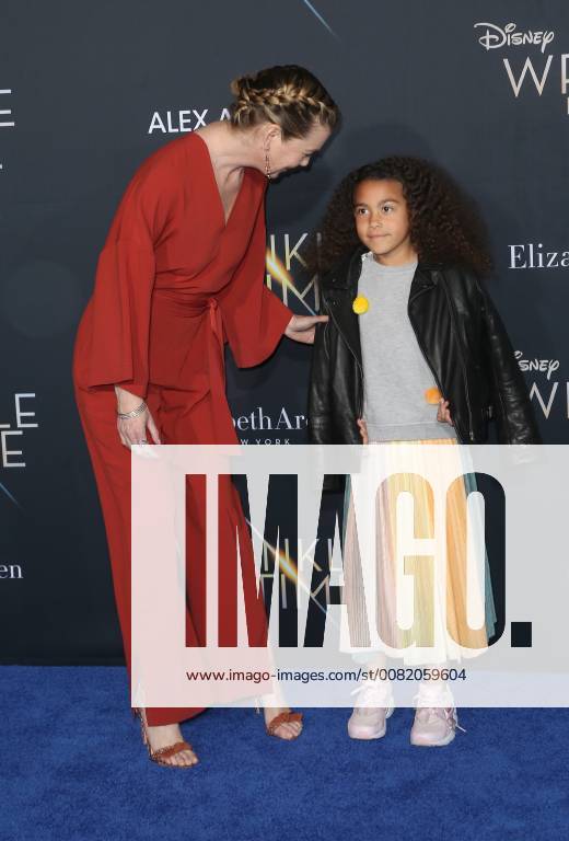 LOS ANGELES, CA - FEBRUARY 26: Ellen Pompeo, Stella Luna Pompeo Ivery
