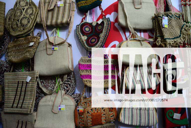 Discover more than 68 jute bags manufacturing training - in.duhocakina