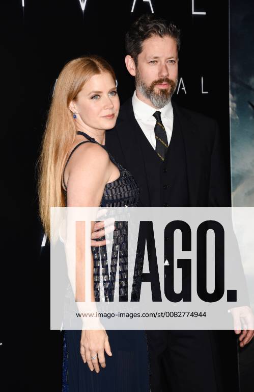 Amy Adams and Darren Le Gallo arriving at the premiere of Arrival in ...