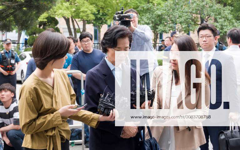 Lee Myung-Hee, June 11, 2018 : Reporters ask questions as Lee Myung-Hee