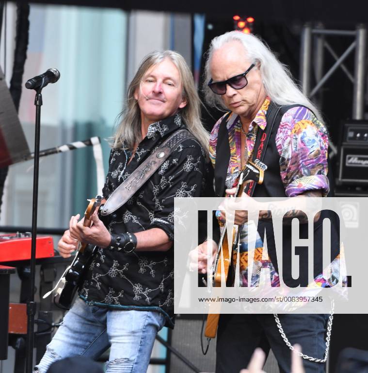 NEW YORK, NY - June 21: Mark Sparky Matejka, Rickey Medlocke Of Lynyrd ...