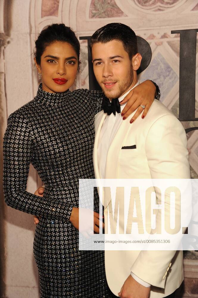 Priyanka chopra nick jonas ralph outlet lauren