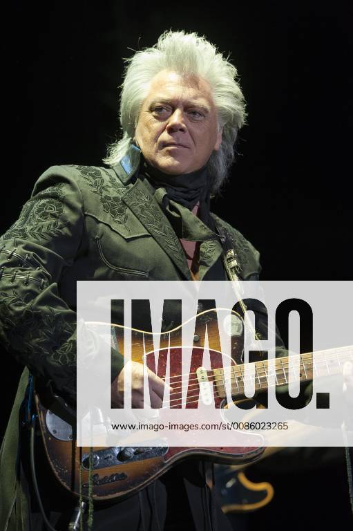 October 12, 2018 - Raleigh, North Carolina; USA - Musician MARTY STUART ...