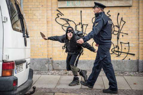 Establishment Of A Weapons Prohibition Zone On Leipzigs Eisenbahnstraße ...