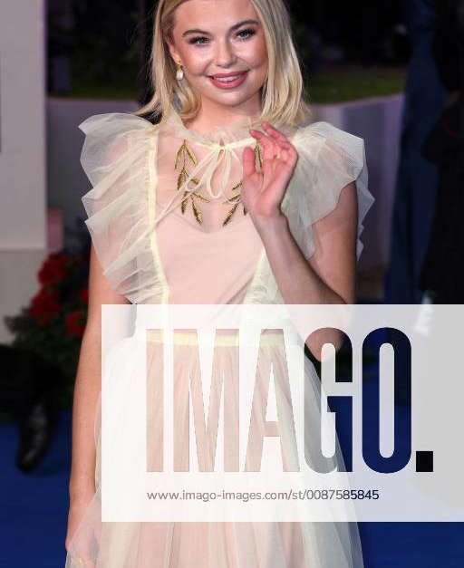 Georgia Toffolo attending the Mary Poppins Returns premiere at the