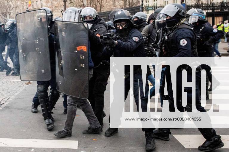 Move Member Riot Riot policemen move during a demonstration by the yellow vests movement ...