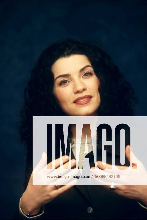 March 1, 1998 - Hollywood, California, U.S. - Julianna Margulies ...