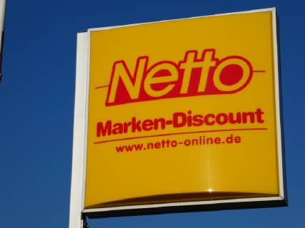 Bild Discounter Logo Lettering of the food discounter NETTO Brands Discounter ...