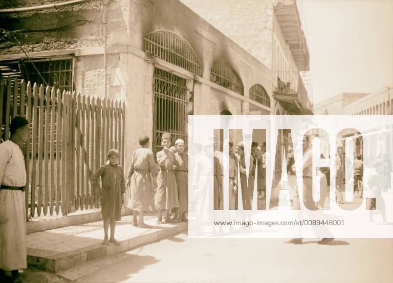 Hebron attack, August, 19, 1938. Post Office in Hebron burned by gang