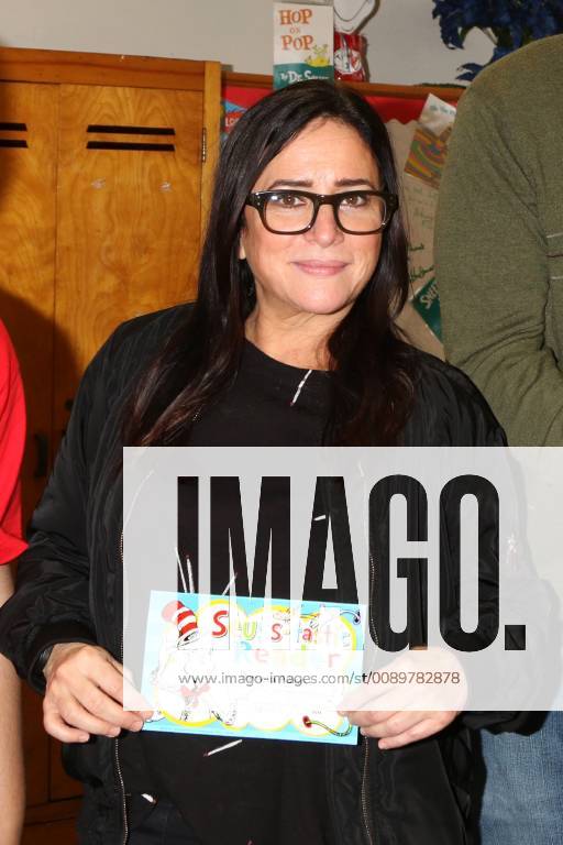 LOS ANGELES MAR 1 Pamela Aldon at the Read Across America Event at