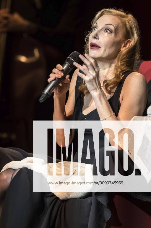 Ute Lemper Live Mit Ihrem Programm Rendezvous Mit Marlene Im Theater Am